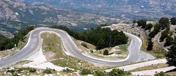Mini tour in moto: Le curve sinuose che portano a Campitello e lago del Matese