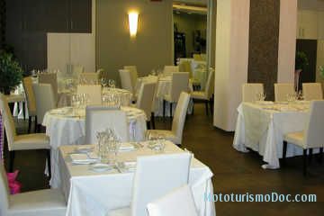 Viola Palace Hotel - Villafranca Tirrena - 3