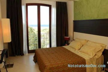 Viola Palace Hotel - Villafranca Tirrena - 4