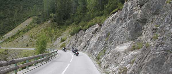 Itinerari: Dolomiti Bellunesi, l'Agordino per il passo Duran