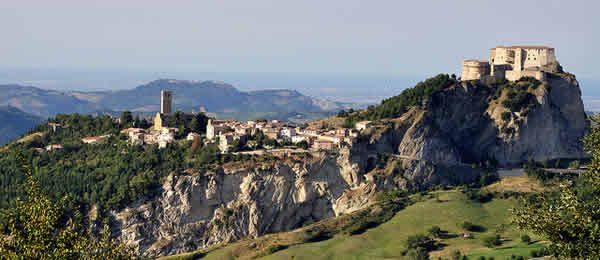 Itinerari: Fra borghi fortificati e castelli del Montefeltro