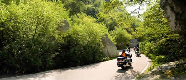 Itinerari moto: Su e giù tra le curve della Montagna Pistoiese