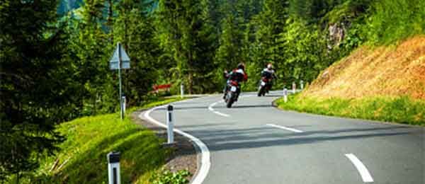 Itinerari: Curve e panorami nelle Dolomiti dal passo Erbe al Pordoi