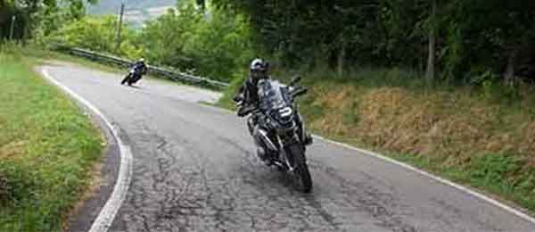 Itinerari: Giro in moto tra Passo Rolle, Valles, Gobbera e Brocon