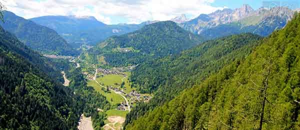 Mini tour in moto: Dolomiti Bellunesi - in moto nella splendida valle del Biòis