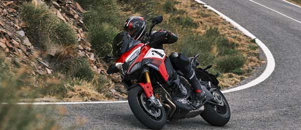 Mini tour in moto: Mini viaggio in moto  sulla Vecchia SS125 Orientale Sarda