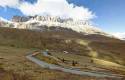 Foto 1 Nelle Dolomiti tra curve e tornanti del Passo Pordoi