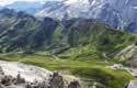 Nelle Dolomiti tra curve e tornanti del Passo Pordoi