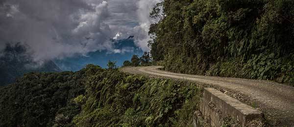Strade avventura in moto: Camino de la Muerte strada avventura mozzafiato in Bolivia
