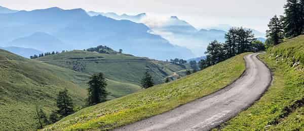 Strade avventura in moto: La strada avventurosa e panoramica del circuito de l'Authion
