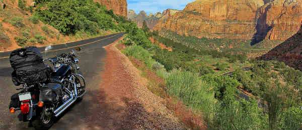 Mototurismo in Usa allo Zion National Park