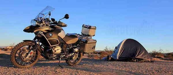 Tour in moto: Avventura tra i miraggi del deserto della Tunisia