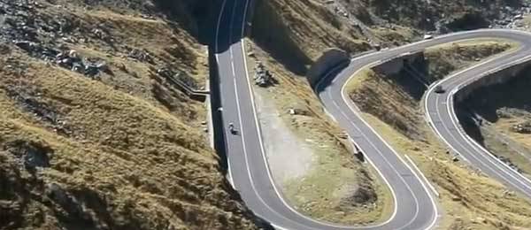 Tour in moto: Transfagarasan: una delle più belle strade da fare in moto  