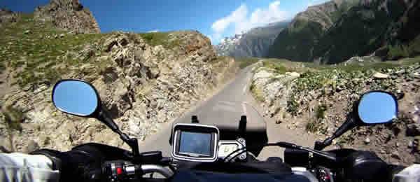 Tour in moto: Mille pieghe tra i passi delle Alpi Bergamasche