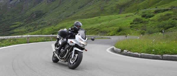 Tour in moto: In Trentino fra le curve e i tornanti del Passo Brocon
