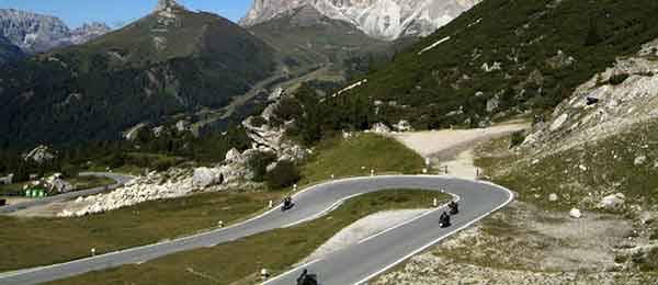 Tour in moto: In Alta Valtellina fra Foscagno Forcola di Livigno Bernina
