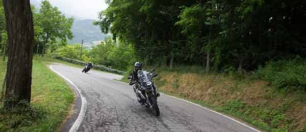 Tour in moto: Appennino Modenese: motogiro tutto curve del monte Cimone 