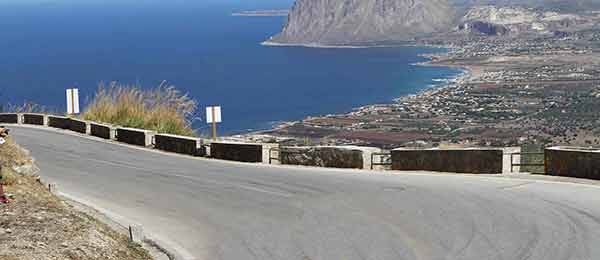 Tour in moto: Gran Tour della Sicilia - Tappa Due – il seducente Sud-Ovest