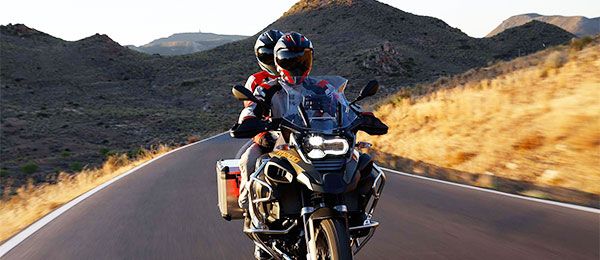 Tour in moto: Spagna in moto tra splendide curve e deserto hollywoodiano 