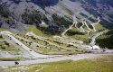 Foto 1 Curve e tornanti in moto tra le Alpi d'Italia e Svizzera