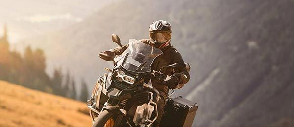 Tour in moto: Motogiro Milano Appennino Ligure e Alpi di Francia-Svizzera