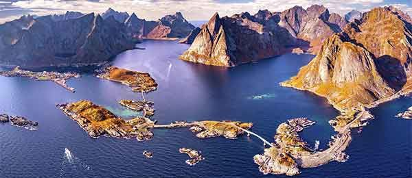 Tour in moto: Isole Lofoten: l'arcipelago più spettacolare del mondo