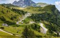 Foto 3 Passo Giau in Moto: Guida a Tornanti e Panorami dolomitici